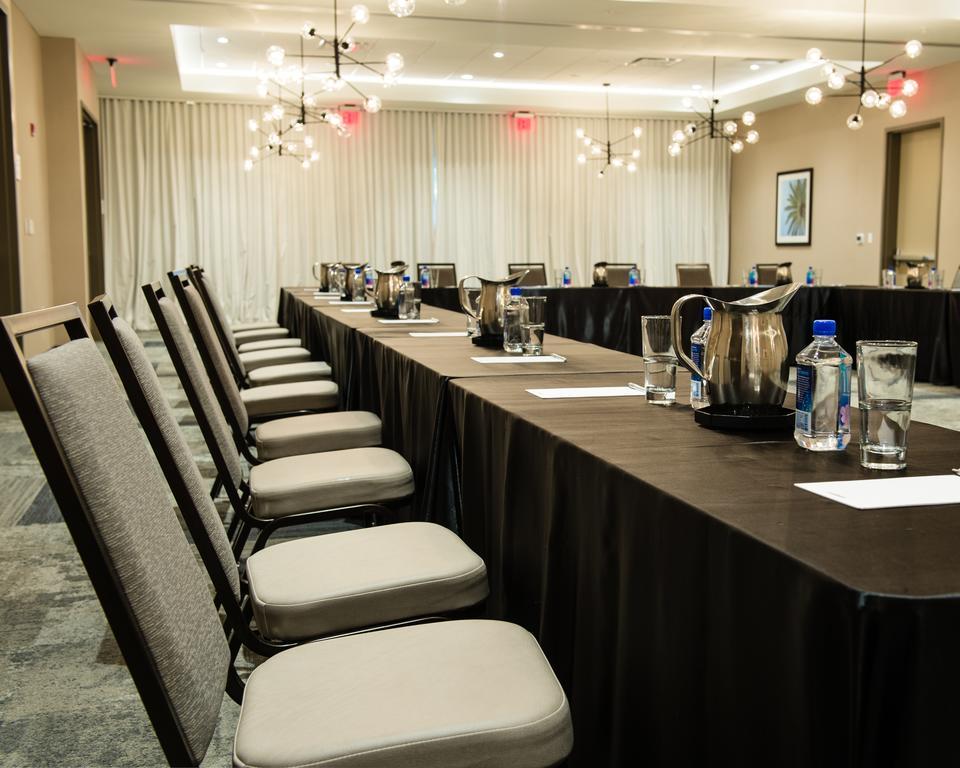 Cambria Hotel Mcallen Convention Center Εξωτερικό φωτογραφία