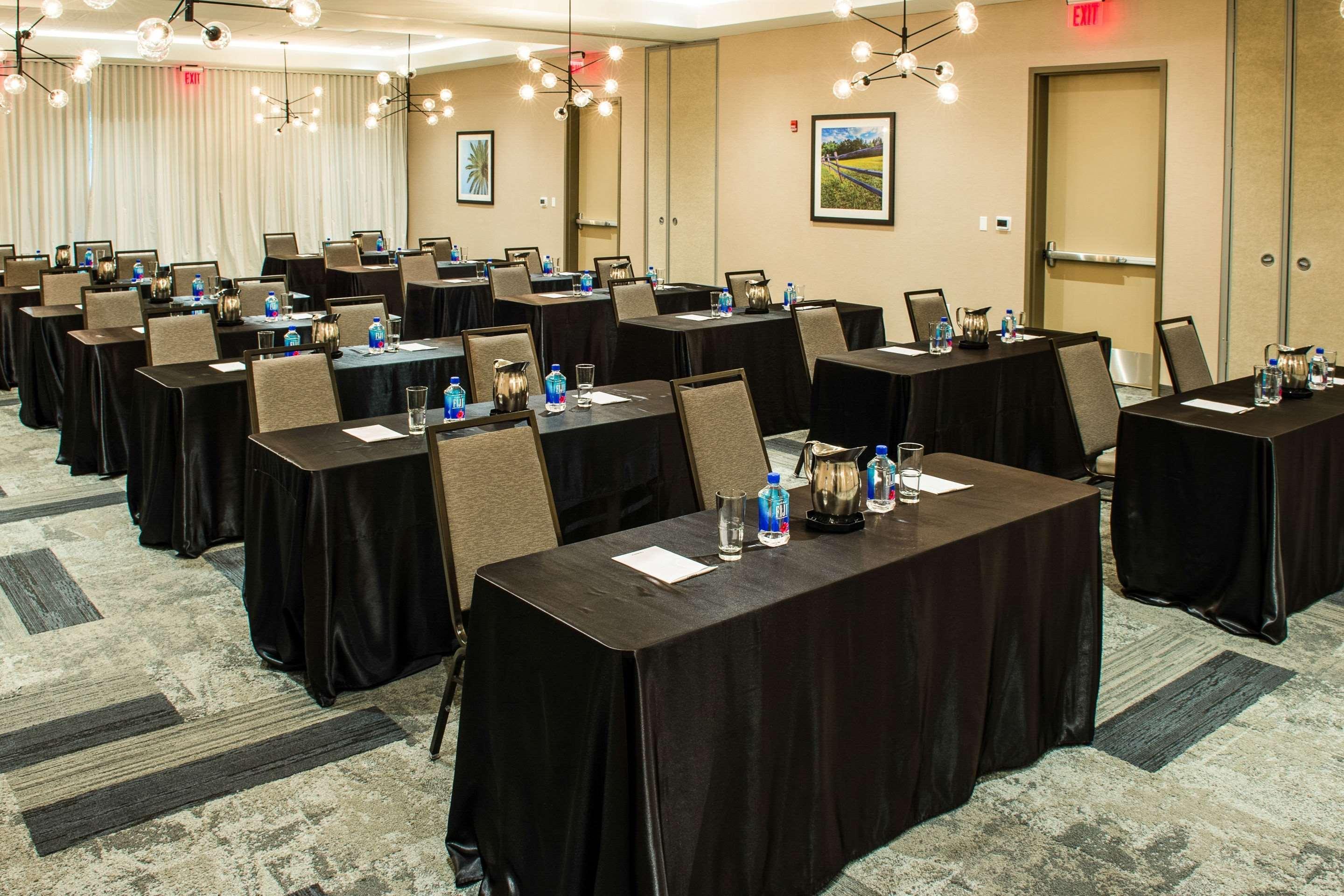 Cambria Hotel Mcallen Convention Center Εξωτερικό φωτογραφία